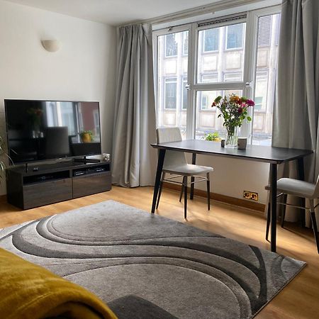 Prime Location Apartment - Heart Of London Exterior photo